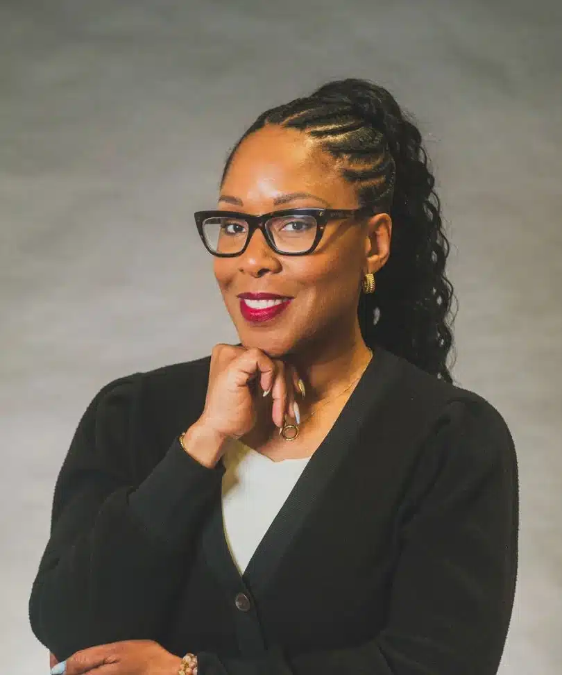 Danielle Sherman headshot